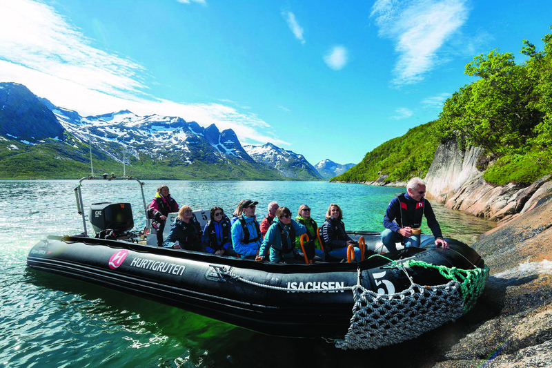 Verken de omgeving tijdens excursies © Tor Farstad - Hurtigruten