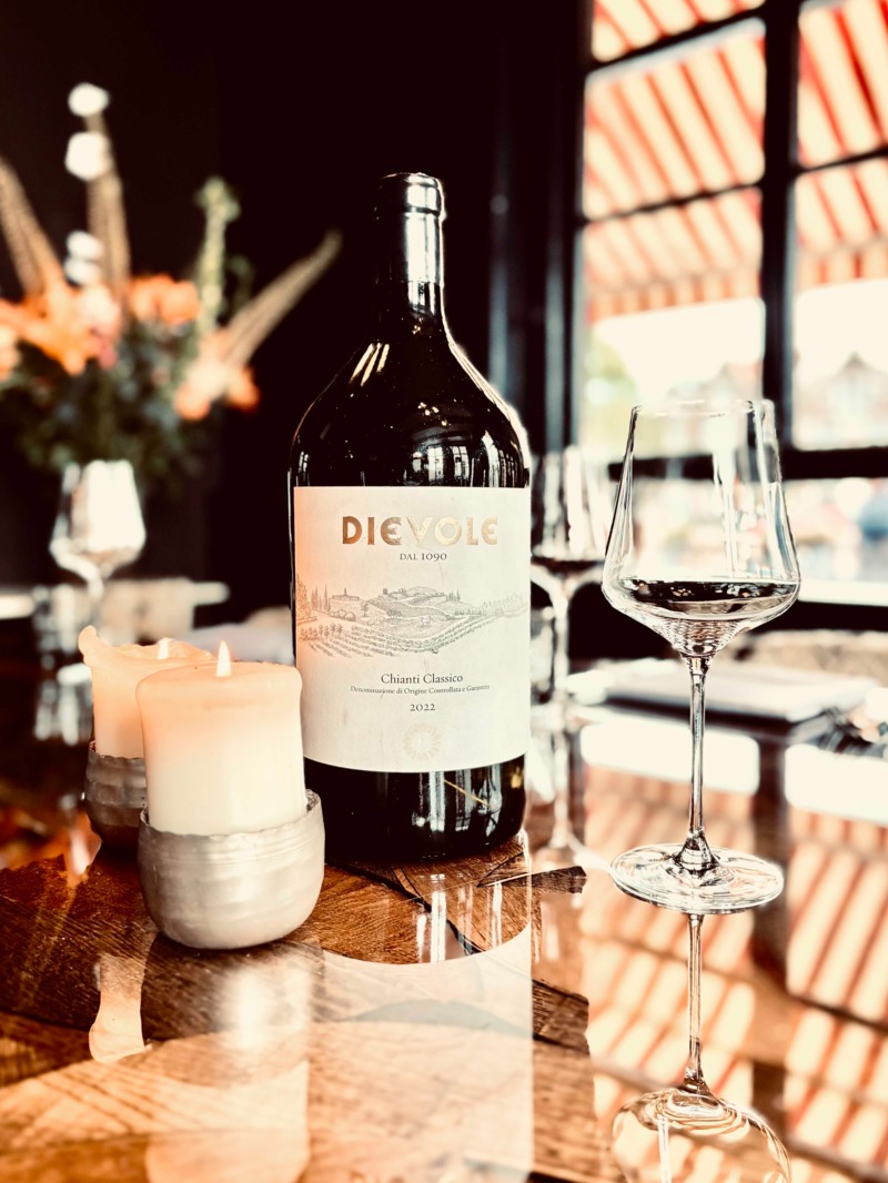 Een uitgebreide wijnkaart bij Ruis aan de Sluis Muiden