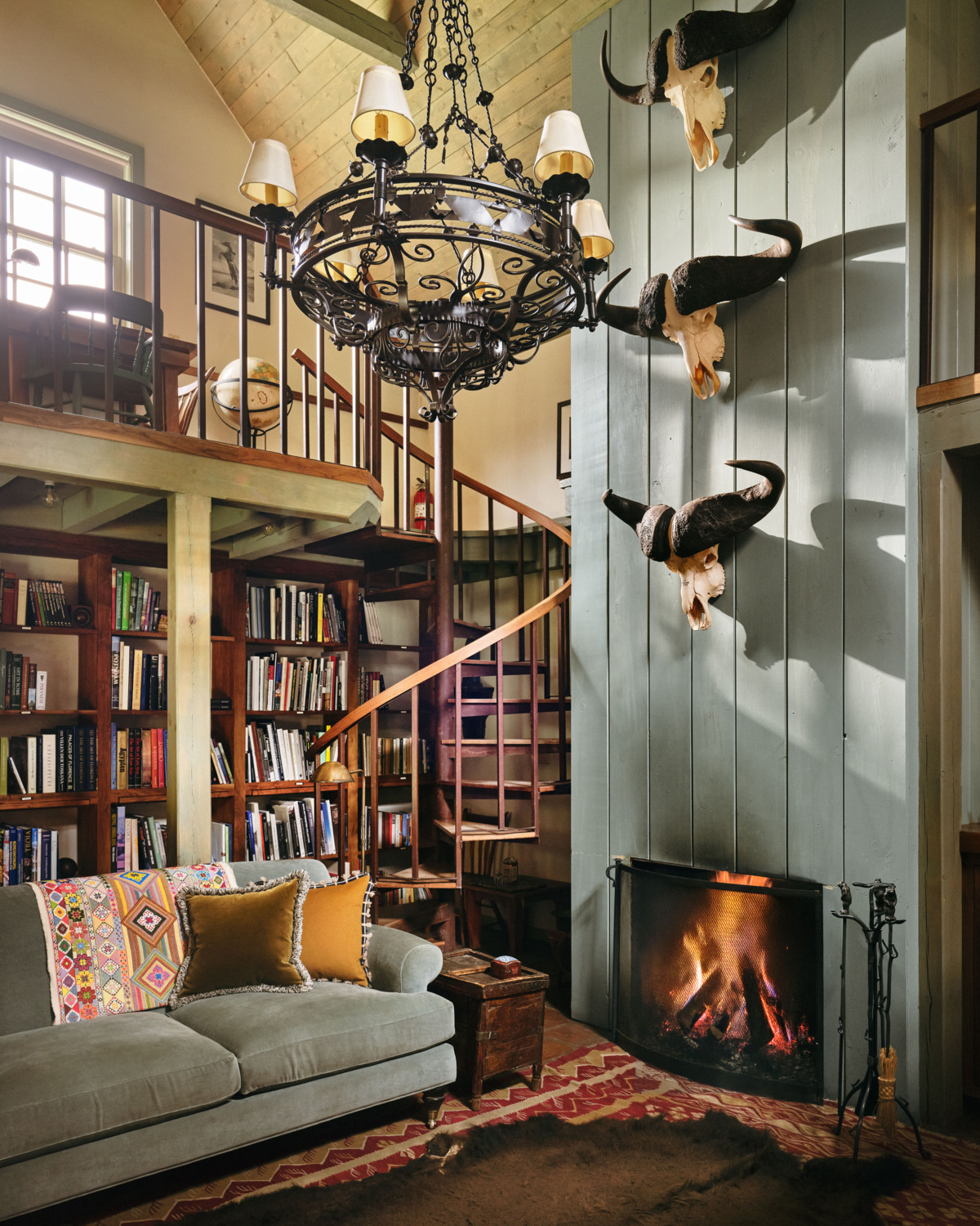 Dunton Hot Springs Library